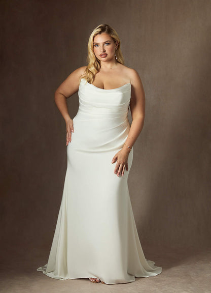 Diamond White Mermaid Strapless Crepe Back Satin Dress