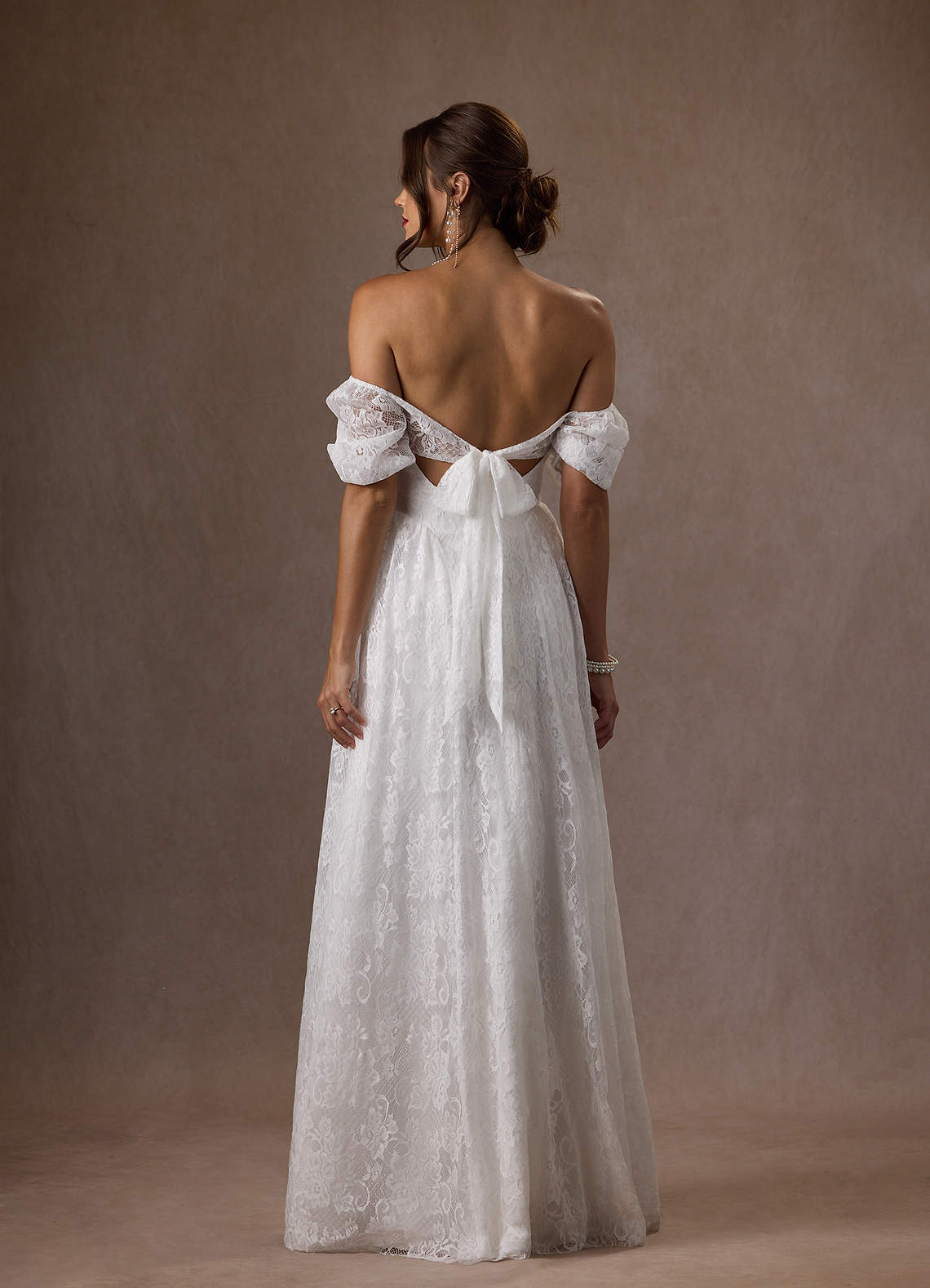 Diamond White A-Line Sweetheart Neckline Lace Dress