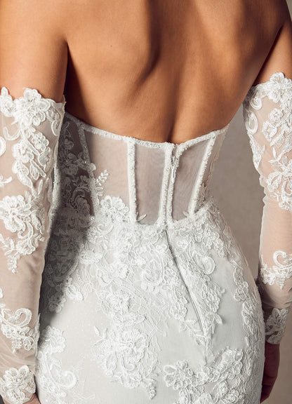 Diamond White Mermaid Strapless Lace Dress