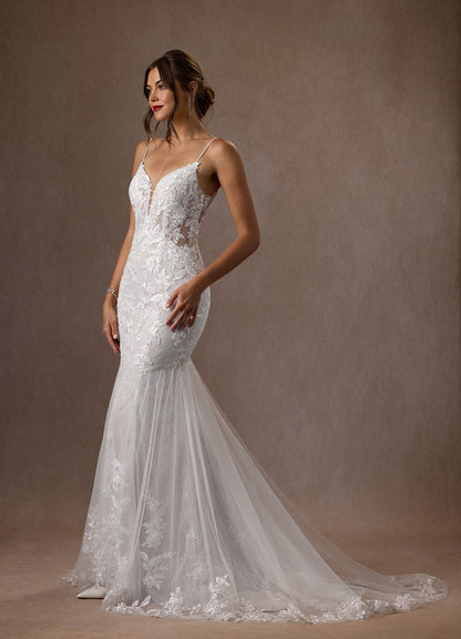 Diamond White Mermaid V-Neck Sequins Tulle Dress