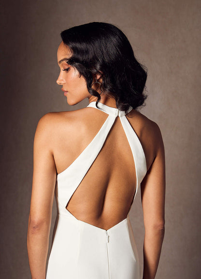 Diamond White Sheath Bow Stretch Crepe Dress