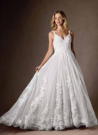 Diamond White A-Line V-Neck Sequins Tulle Dress