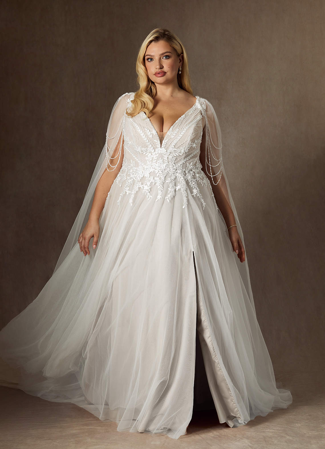 Diamond White A-Line V-Neck Sequins Tulle Dress