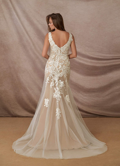 Diamond White Nude Sheath Sequins Tulle Dress