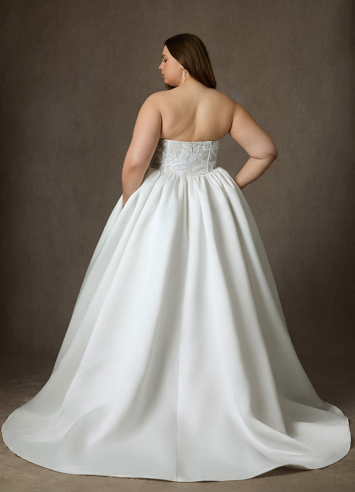 Diamond White Ball-Gown Strapless Lace Dress
