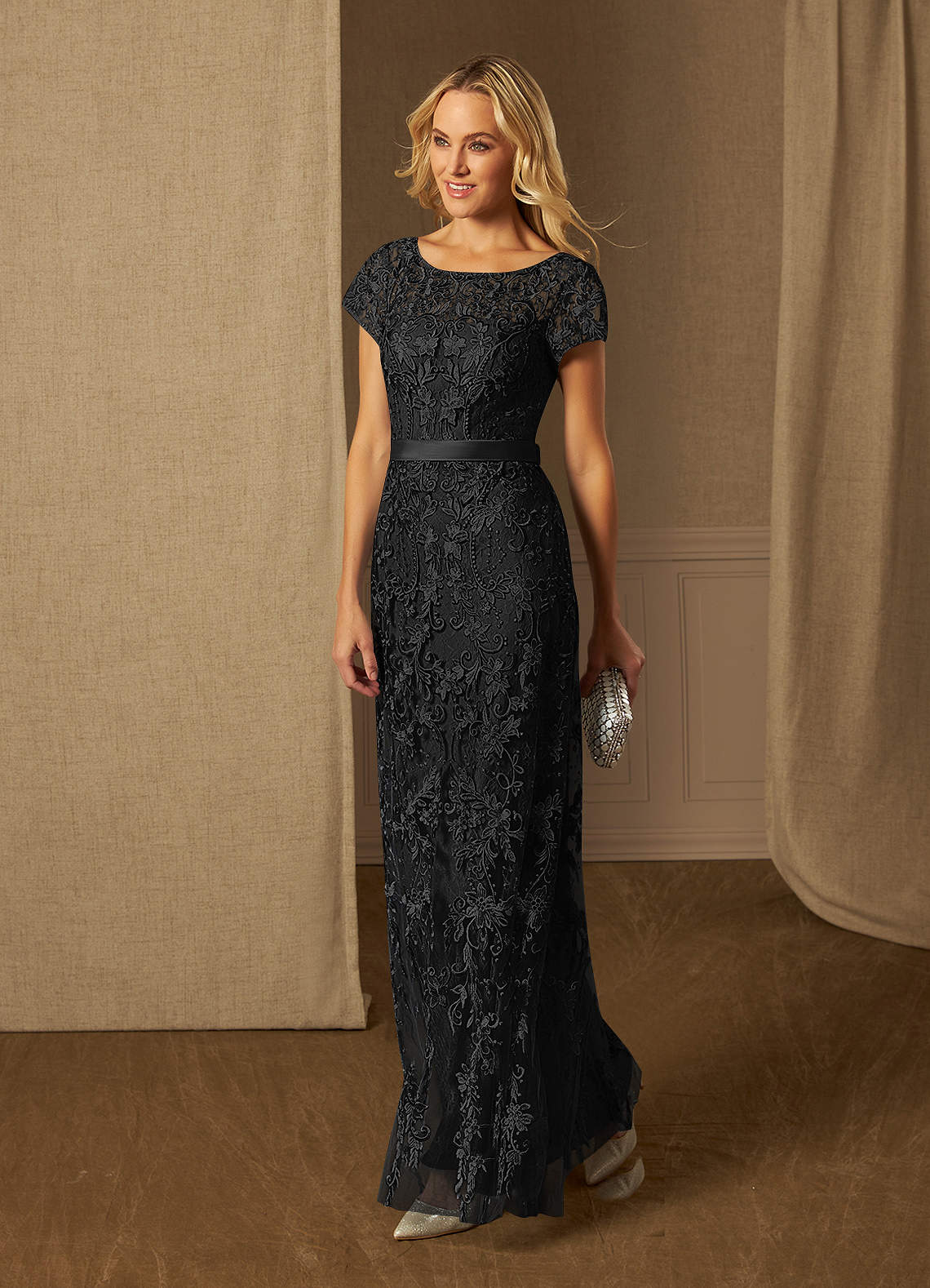 Black Sheath Scoop Lace Dress