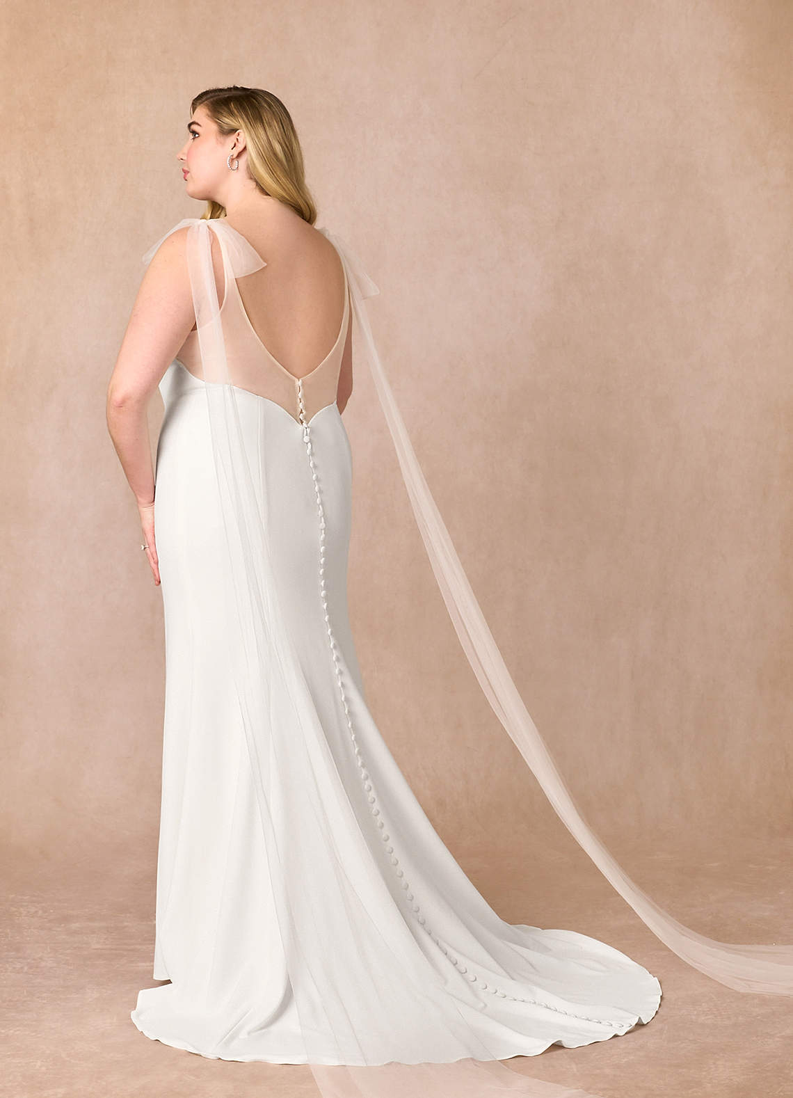 Diamond White Mermaid Stretch Crepe Dress