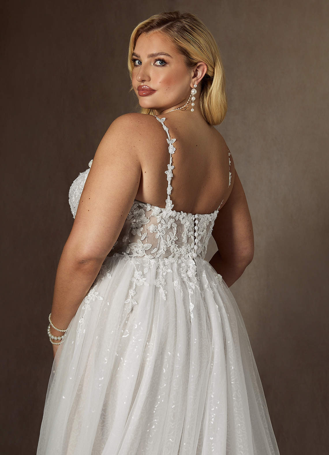 Diamond White A-Line V-Neck Sequins Tulle Dress