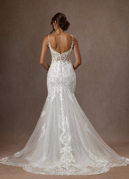 Diamond White Mermaid V-Neck Sequins Tulle Dress