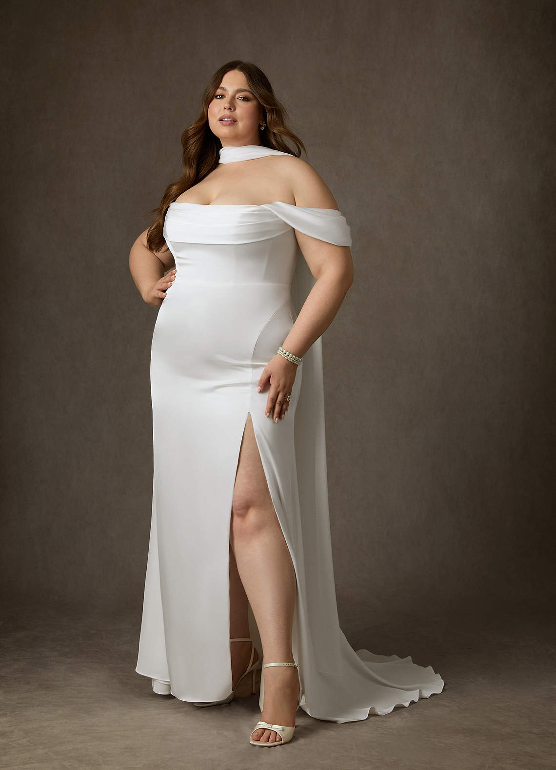 Diamond White Sheath Side Slit Stretch Satin Dress