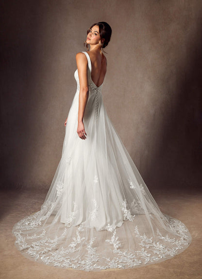 Diamond White A-Line Sequins Crepe Back Satin Dress