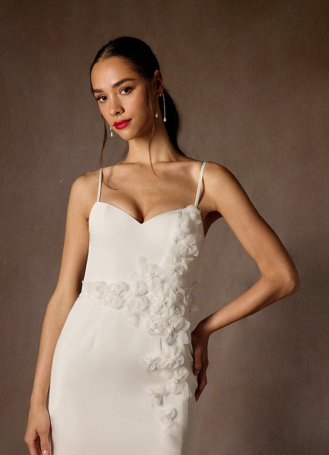 Diamond White Sheath Sweetheart Neckline Crepe Back Satin Dress