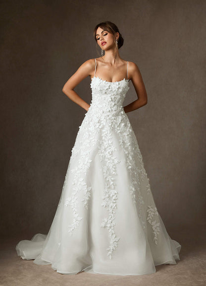 Diamond White Ball-Gown Lace Dress