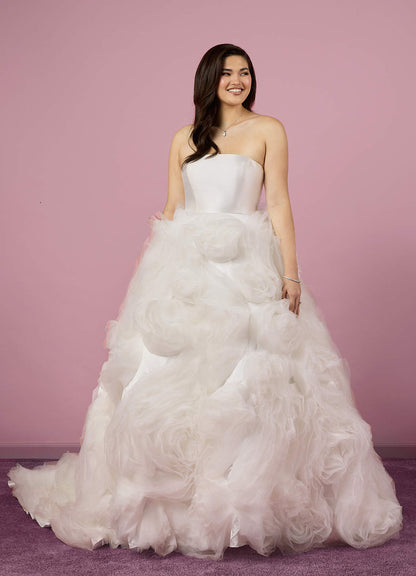 Diamond White Ball-Gown Strapless Organza Dress Diamond White