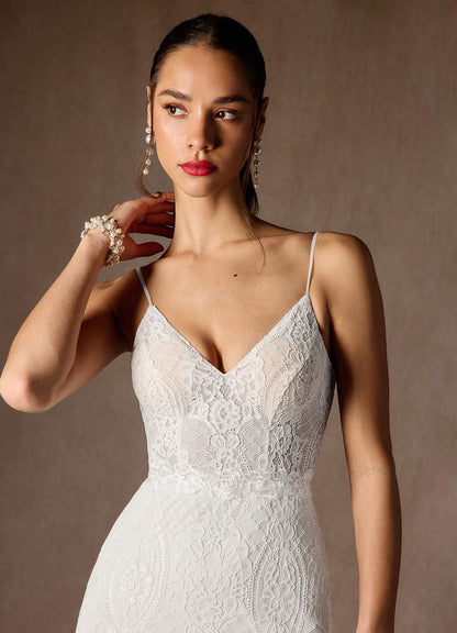 Diamond White Mermaid Lace Dress