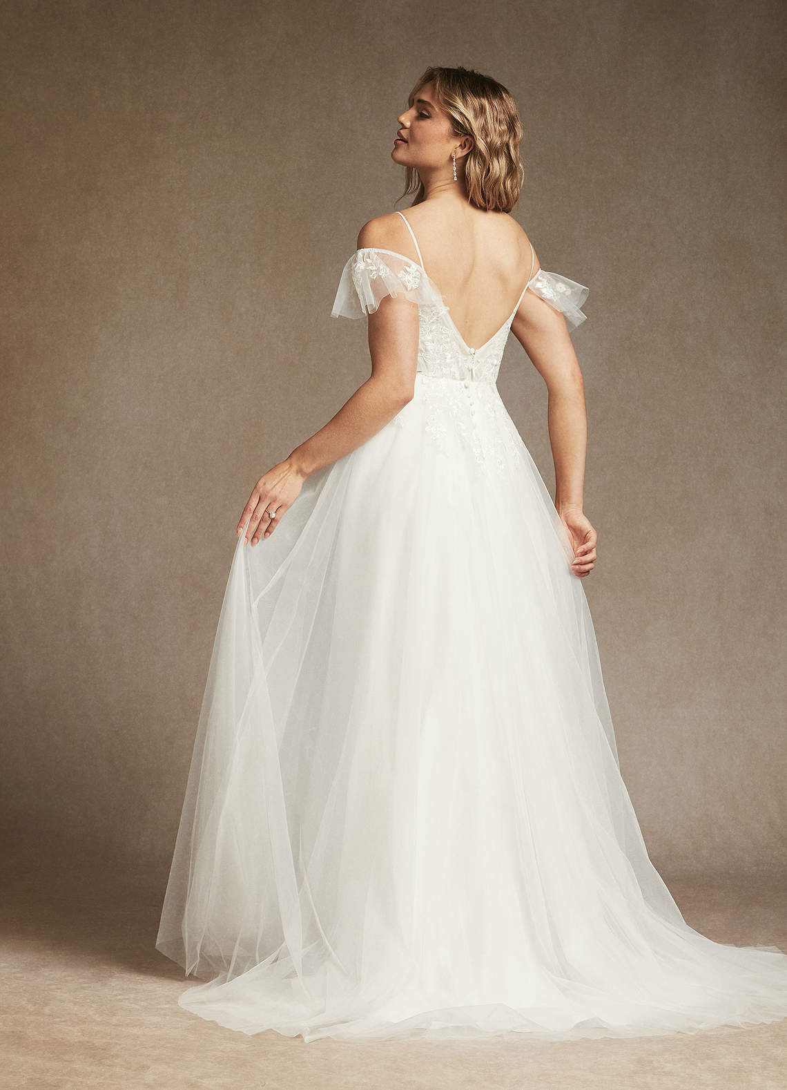 Diamond White A-Line V-Neck Sequins Tulle Dress