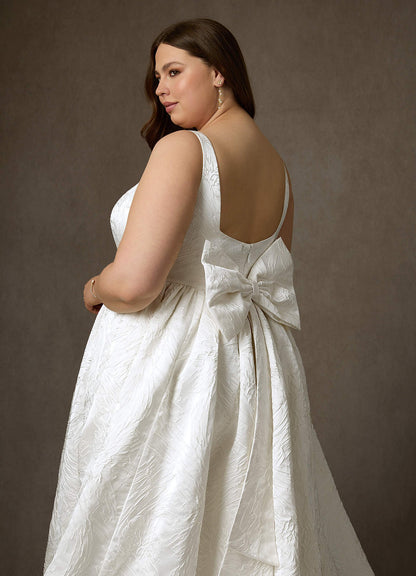 Diamond White Ball-Gown with Pockets Floral Jacquard Dress