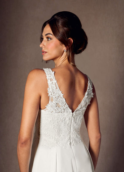 Diamond White Pant Styles V-Neck Lace Chiffon Dress