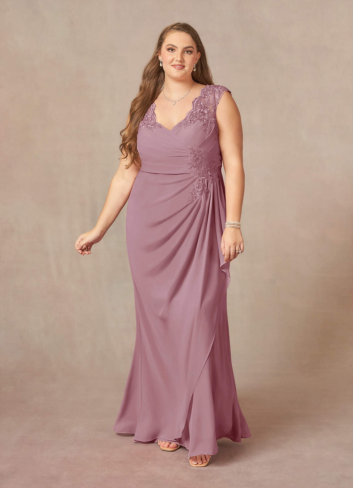 Vintage Mauve A-Line Queen Anne Lace Chiffon Dress