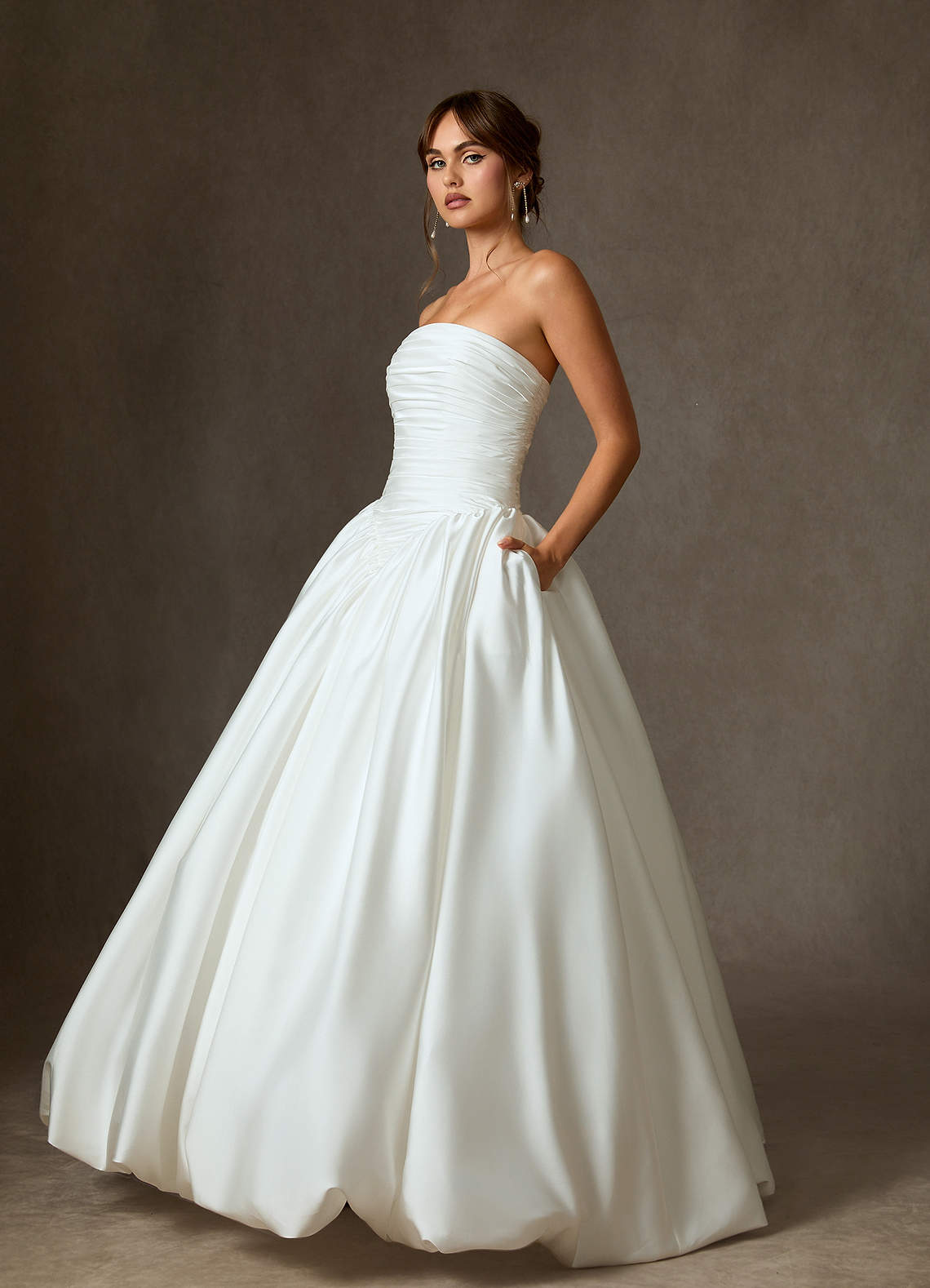Diamond White Ball-Gown Strapless Stretch Satin Dress
