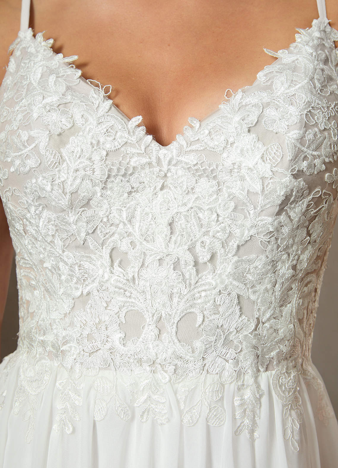 Diamond White A-Line Lace Chiffon Dress
