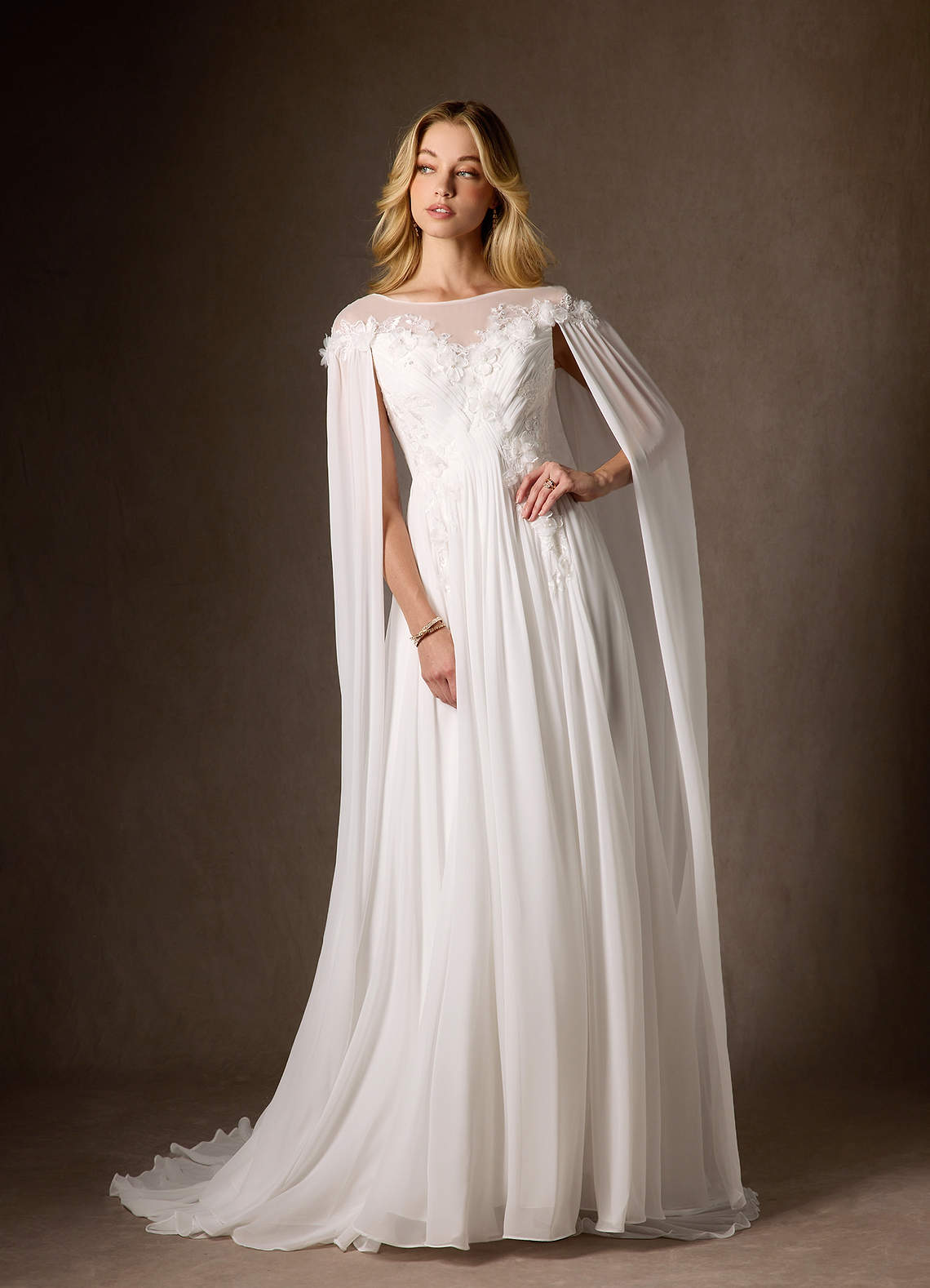 Diamond White A-Line Scoop Chiffon Dress