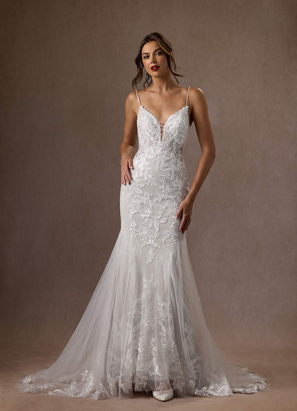 Diamond White Mermaid V-Neck Sequins Tulle Dress