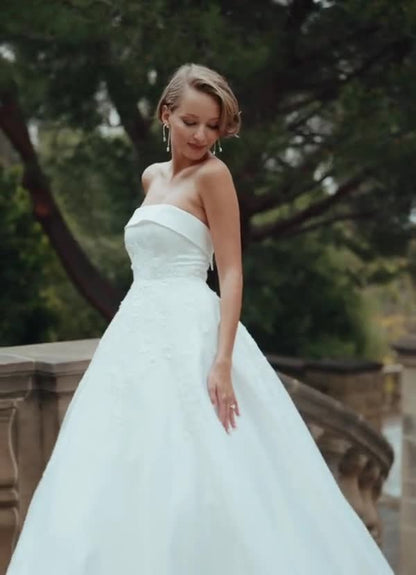Diamond White Ball-Gown Strapless Satin Dress