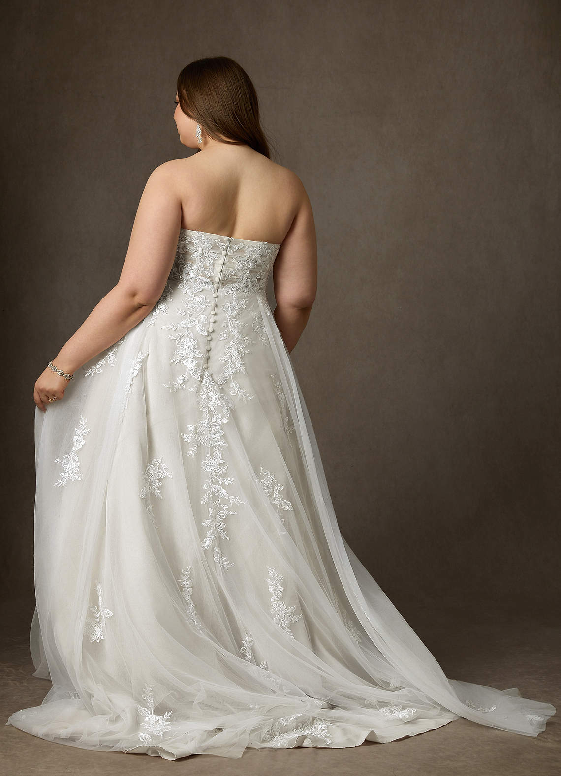 Diamond White Ball-Gown Strapless Lace Dress