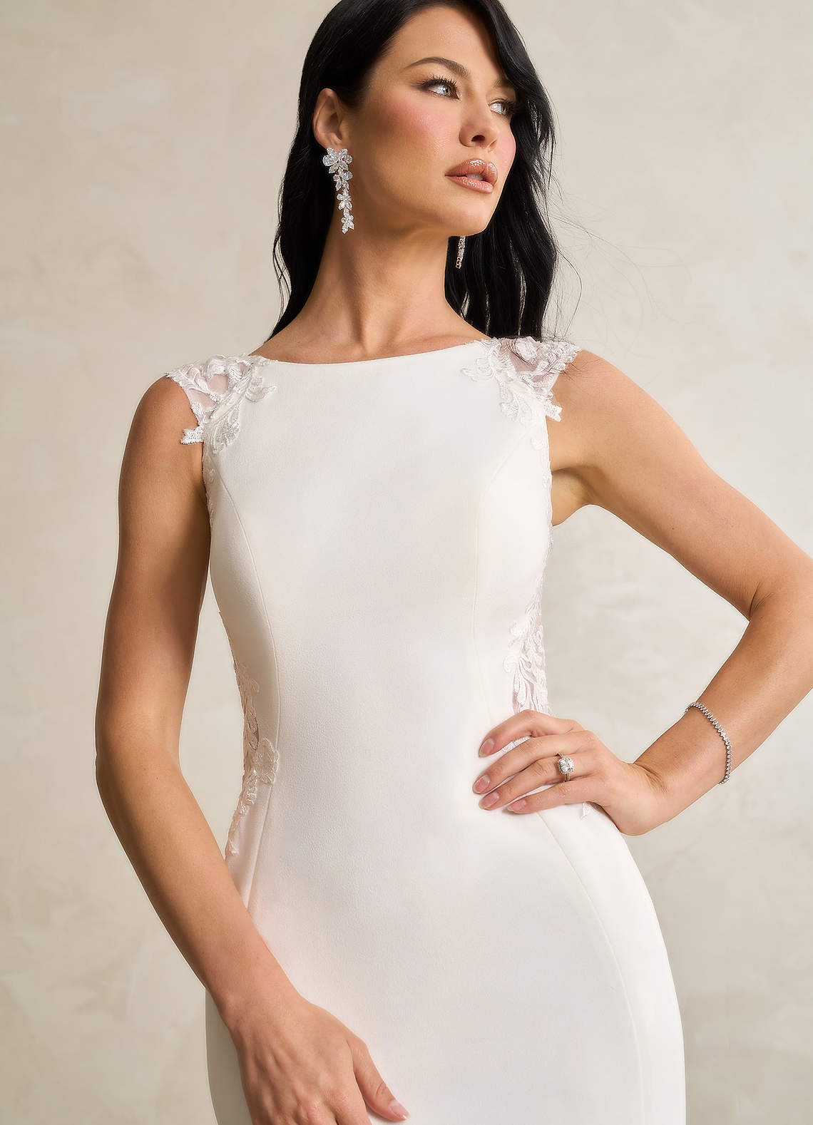 Diamond White Mermaid Scoop Sequins Stretch Crepe Dress