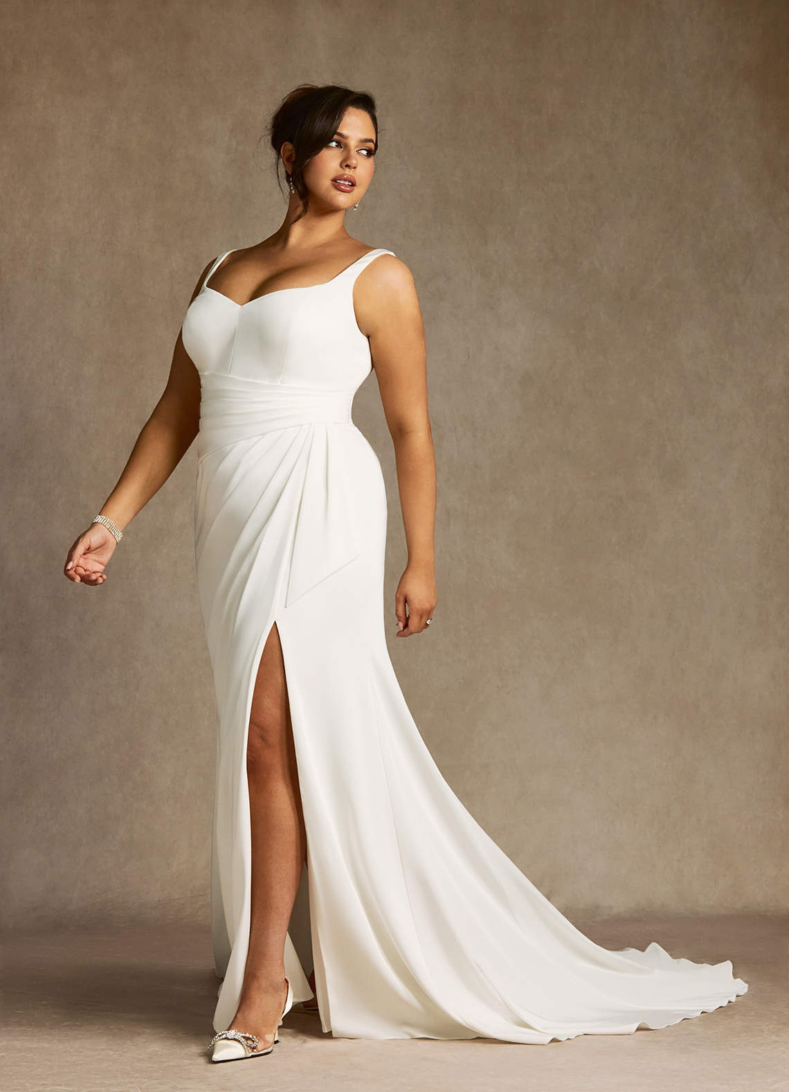 Diamond White Mermaid Pleated Crepe Back Satin Dress