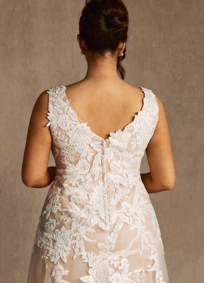Diamond White Nude Sheath Sequins Tulle Dress