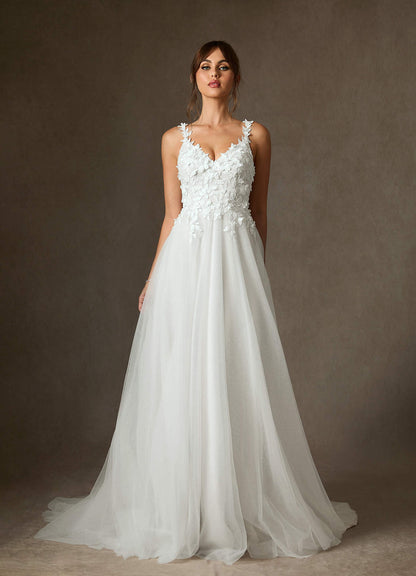Diamond White Ball-Gown Lace Dress