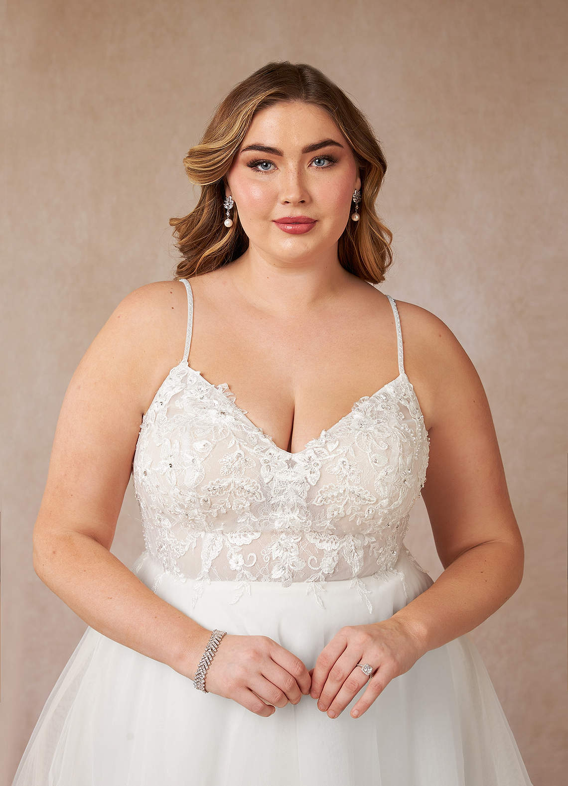 Diamond White A-Line V-Neck Sequins Tulle Dress