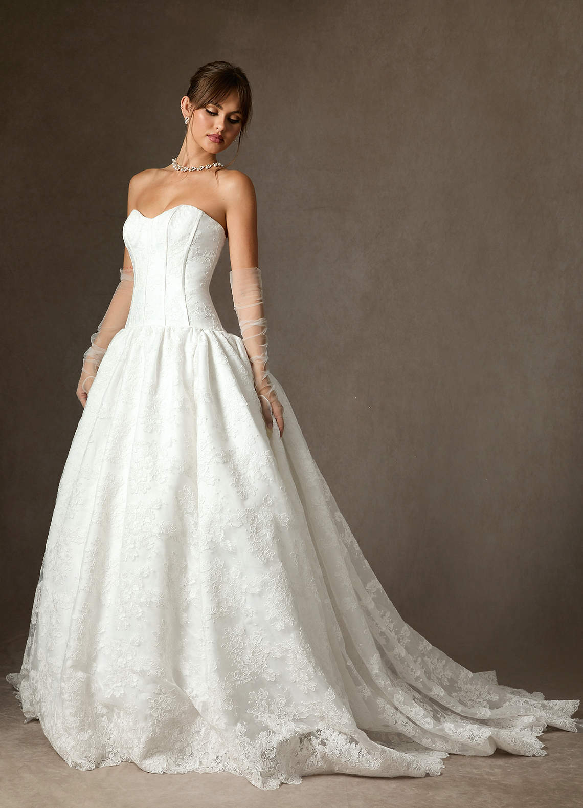 Diamond White Ball-Gown Strapless Lace Dress