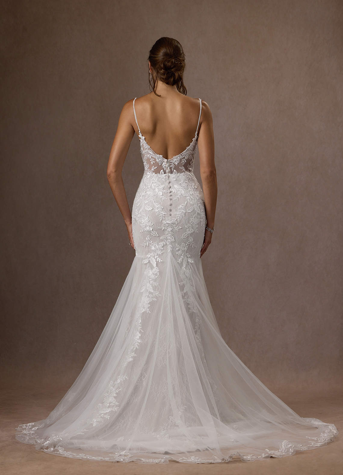 Diamond White Mermaid V-Neck Sequins Tulle Dress