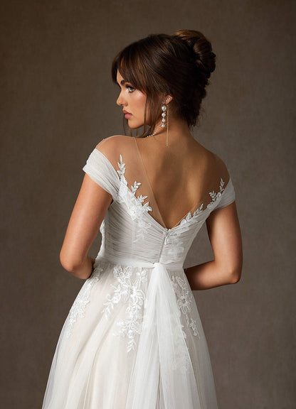 Diamond White A-Line Illusion Off-The-Shouler Lace Tulle Dress