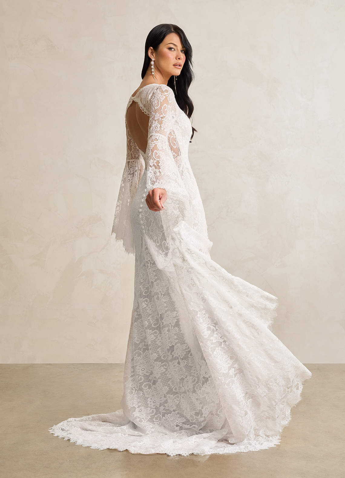 Diamond White Mermaid V-Neck Lace Dress