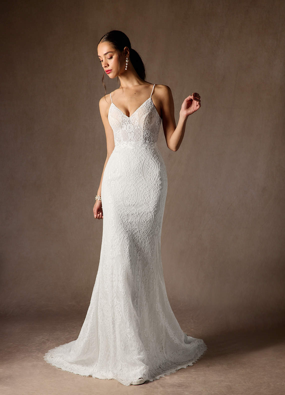 Diamond White Mermaid Lace Dress