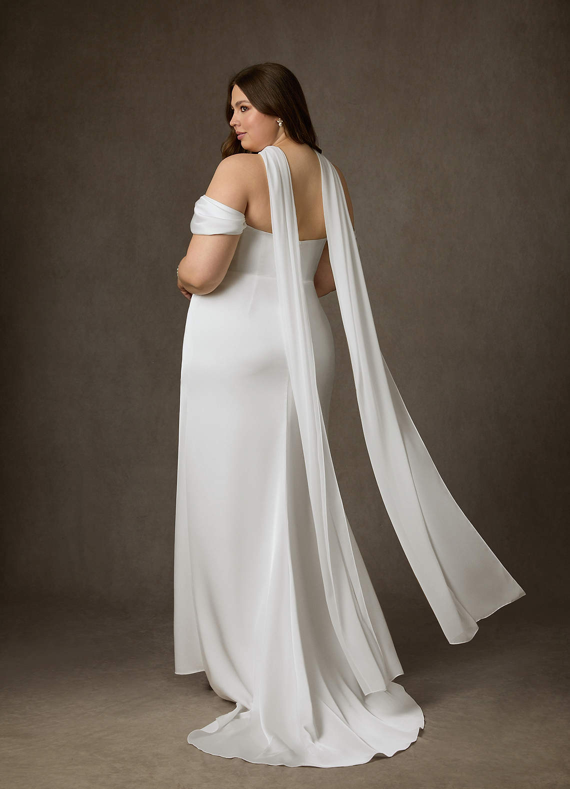 Diamond White Sheath Side Slit Stretch Satin Dress