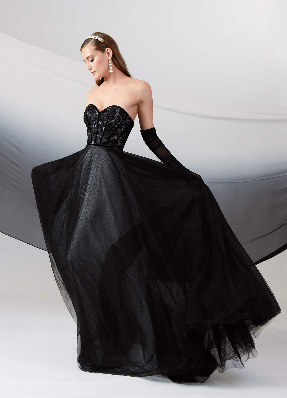Black Diamond White Ball-Gown Lace Tulle Dress