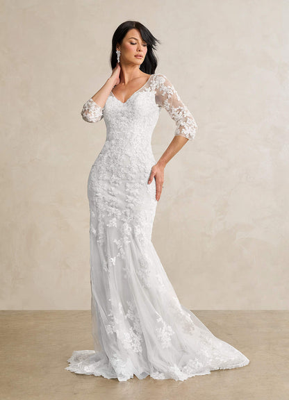 Diamond White Mermaid V-Neck Lace Tulle Dress