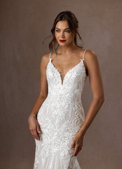 Diamond White Mermaid V-Neck Sequins Tulle Dress
