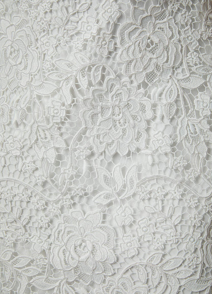 Diamond White Sheath High Neck Lace Dress
