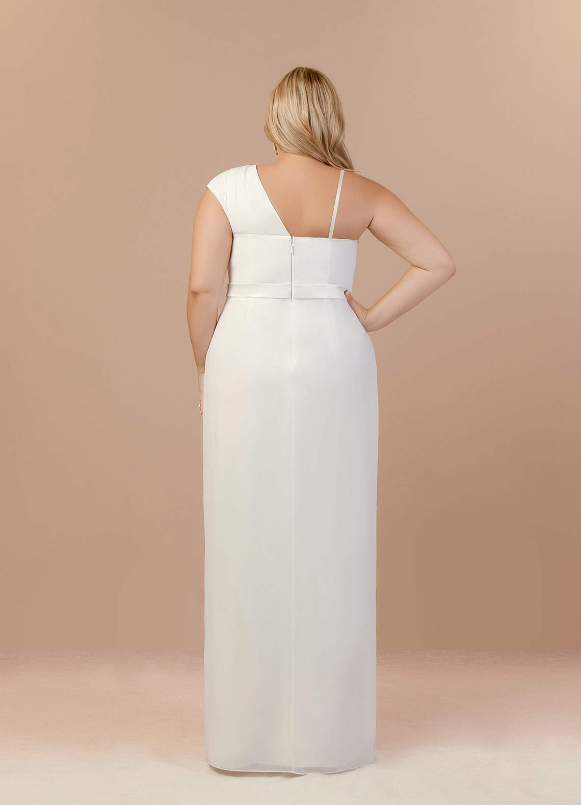Diamond White Sheath One Shoulder Stretch Satin Dress