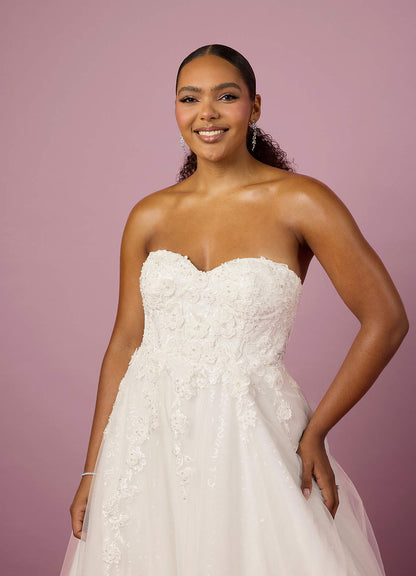 Diamond White Ball-Gown Lace Tulle Dress Diamond White