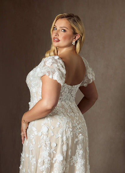 Diamond White Champagne A-Line Sweetheart Lace Dress