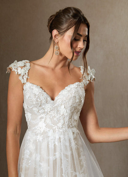 Diamond White A-Line Sweetheart Sequins Tulle Dress