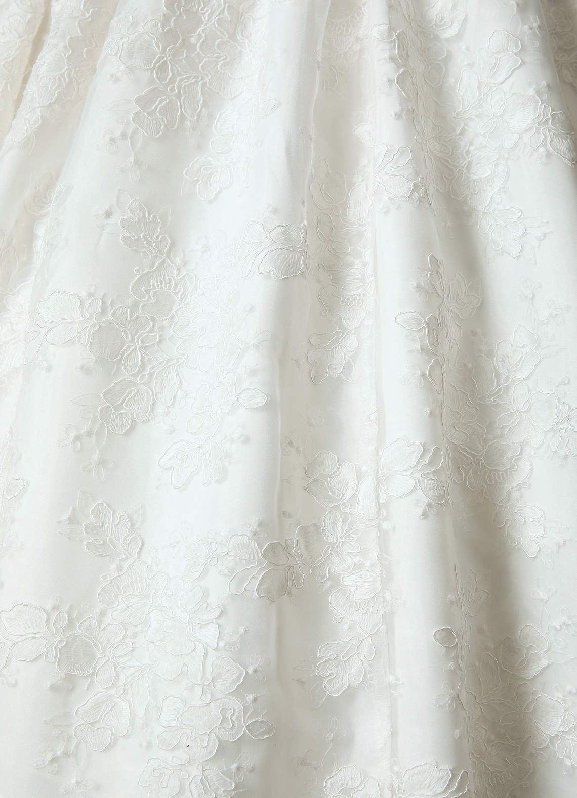 Diamond White Ball-Gown Strapless Lace Dress