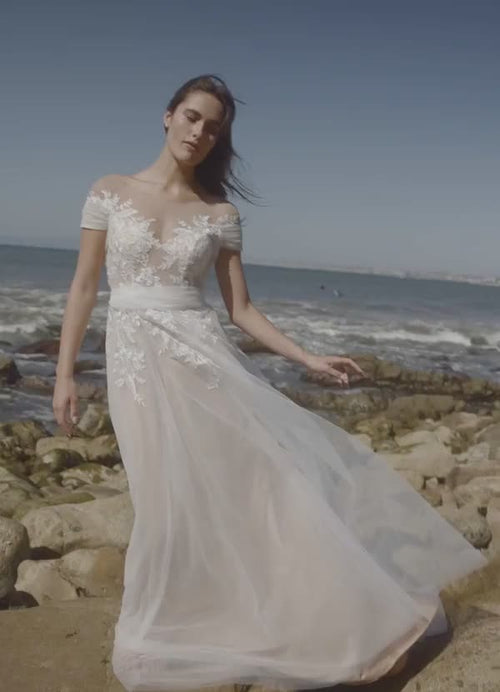 Diamond White A-Line Illusion Off-The-Shouler Lace Tulle Dress